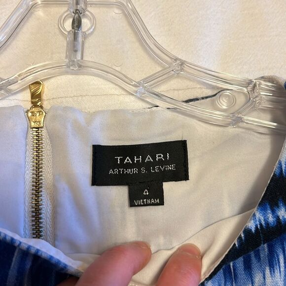 Tahari by Arthur Levine Batique Sleeveless Dress - Picture 6 of 7